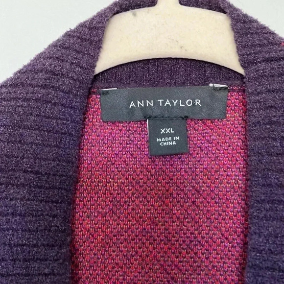 Ann Taylor purple red plaid  long cardigan - Picture 3 of 6
